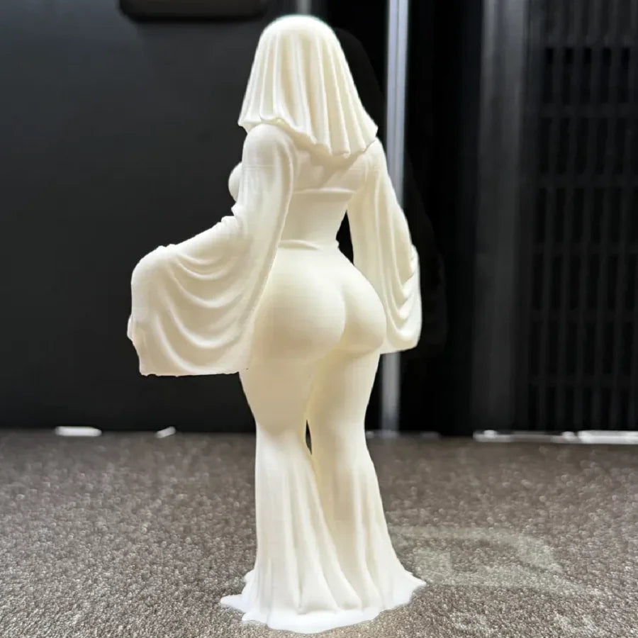 A 12cm Ghost Ornament, 3D Printed White Dress Ghost Decoration, Funny Halloween Indoor and Outdoor Decoration